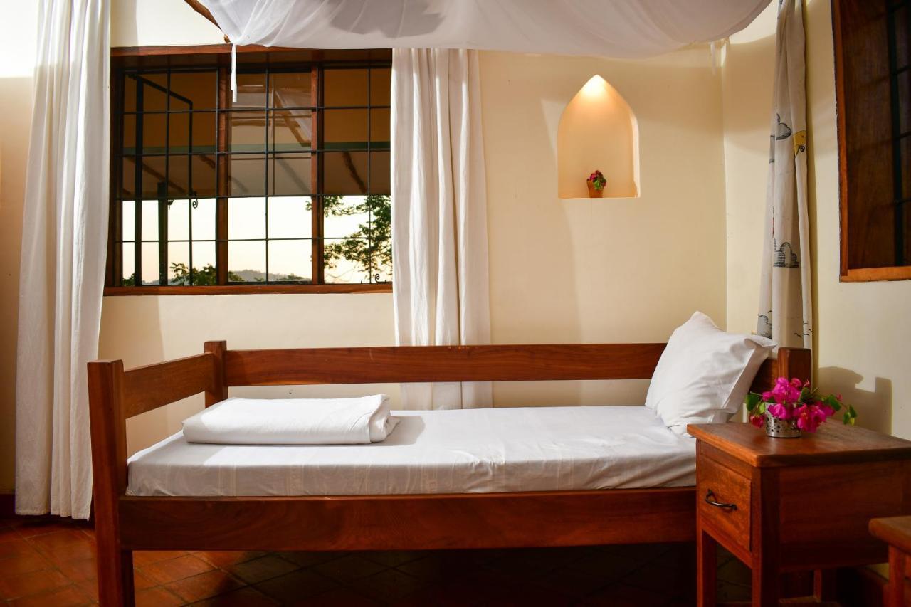 Villa Buyala Bliss On The Nile à Jinja Extérieur photo